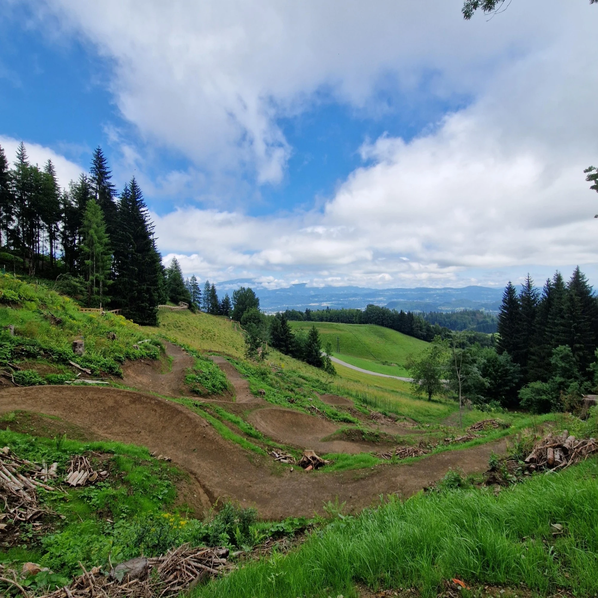 Shortgartner Trail