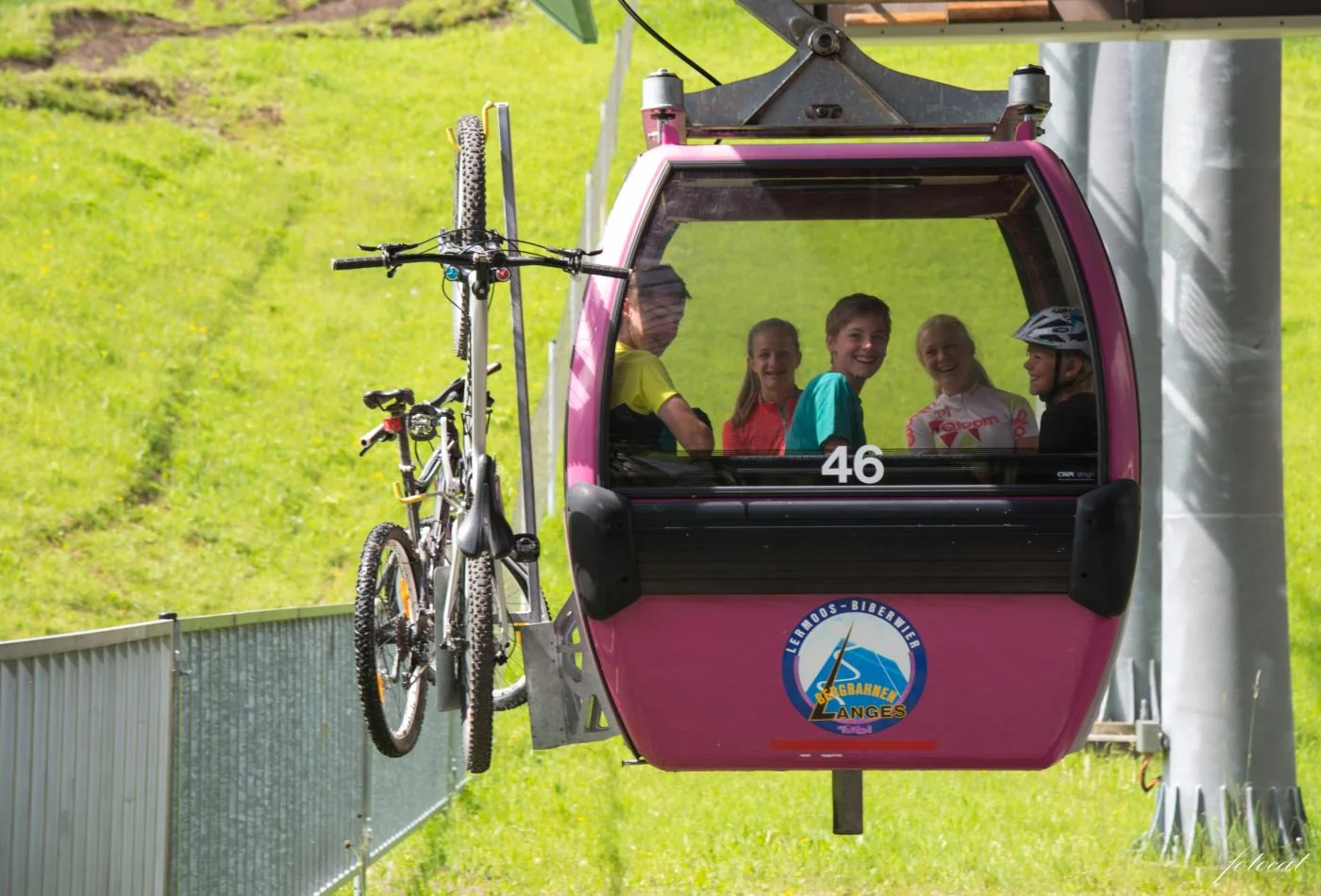 Family Trail 868